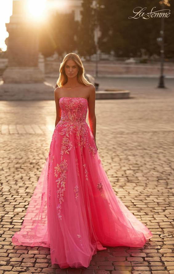 La Femme Prom Dresses Pink Lace