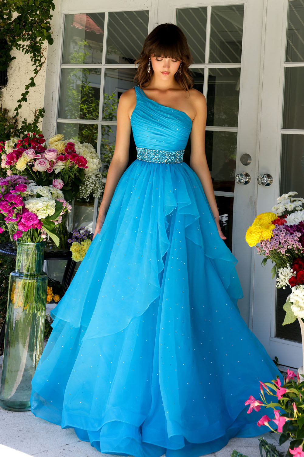 Ava Presley 29534 prom dress images. Ava Presley 29534 is available in these colors: Periwinkle, White, Turquoise.