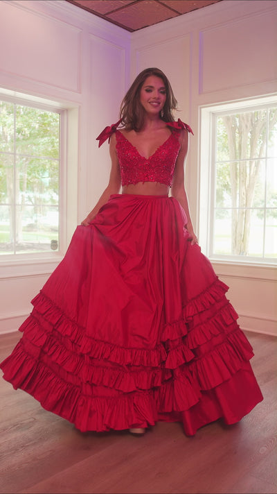 Rachel Allan 70718 prom dress video  Rachel Allan 70718 is available in these colors: Aqua, Pink, Red.