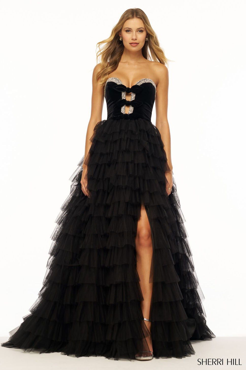 Sherri Hill 56034 prom dress images. Sherri Hill 56034 is available in these colors: Black.