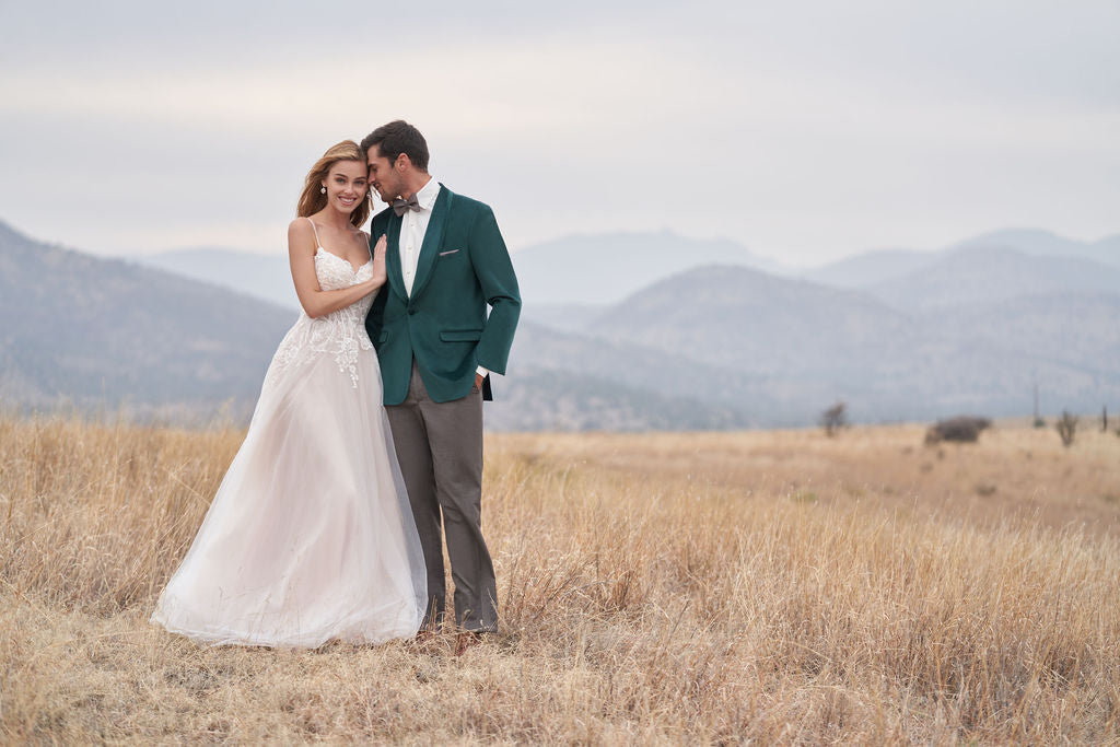 Emerald Green Tuxedos in Slim Fit Venice Velvet