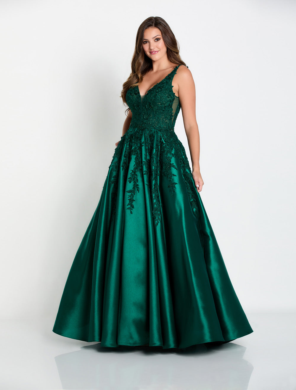 Ellie Wilde EW34050 prom dress images.  Ellie Wilde EW34050 is available in these colors: Lilac, Red, Royal Blue, Emerald, Navy Blue, Black.