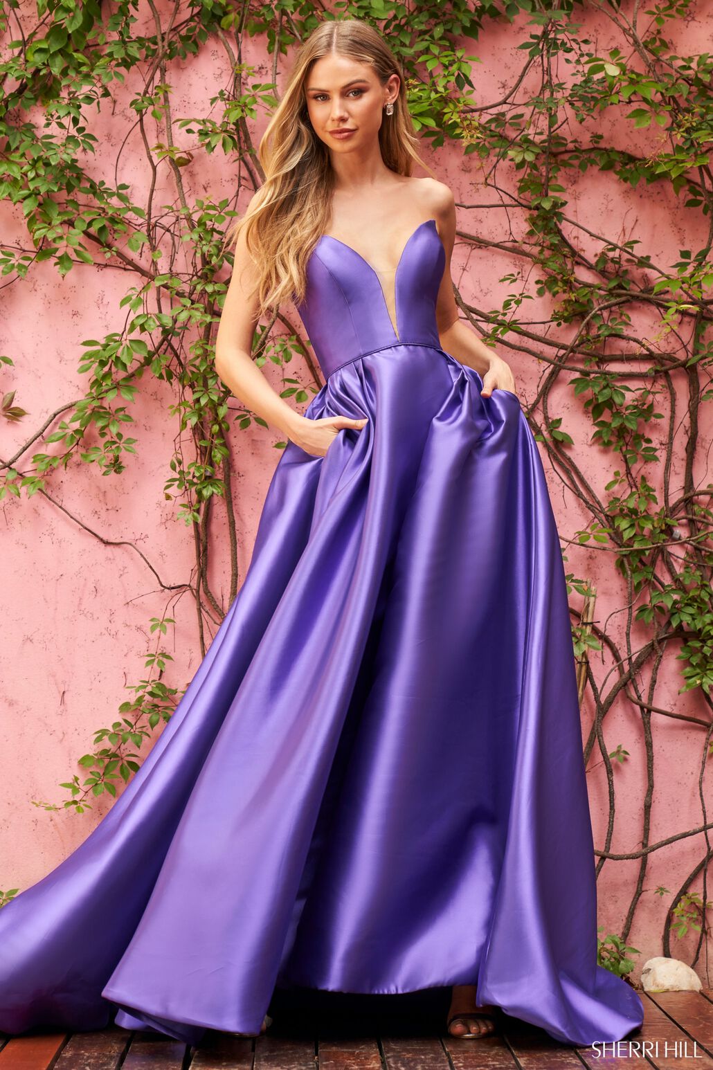 Sherri Hill 55005 prom dress images.  Sherri Hill 55005 is available in these colors: Red, Ivory, Black, Emerald, Fuchsia, Tellow, Black Ivory, Light Blue, Black Fuchsia, Royal, Purple.